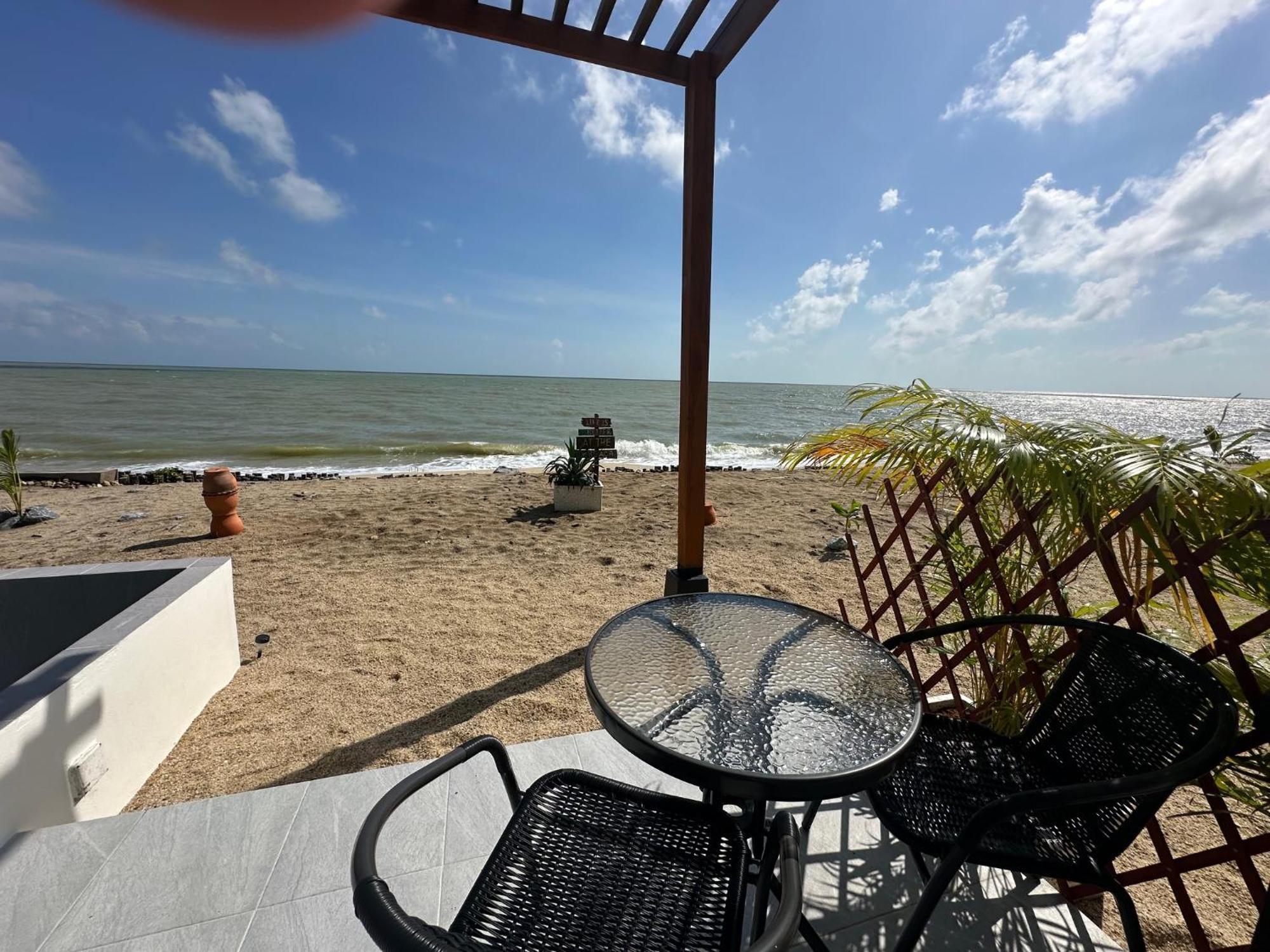 Chansi Beachresort Thaszala Kültér fotó